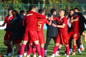 询问-武汉三镇首发阵容